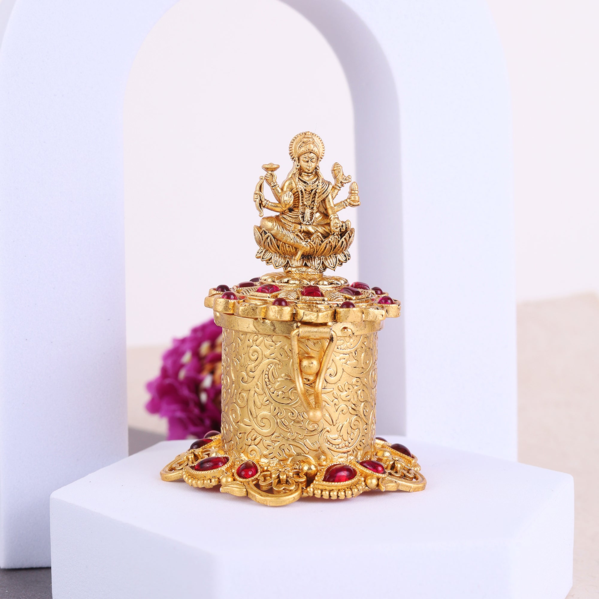 Laxmi Design Beads Gold Plated Sindoor Dani - Gold Sindoor Dani by Yashwanti London