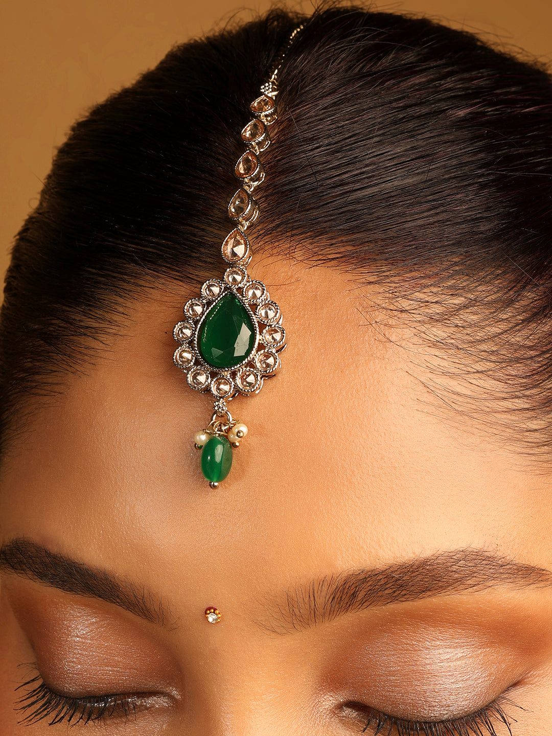 Oval Shape Uncut Kundan Silver Gold Plated Maang Tikka - Green Maang Tikka by Yashwanti London